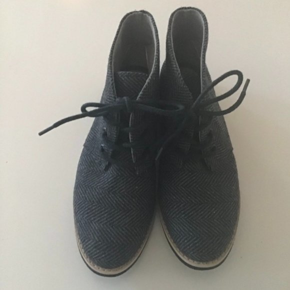 NWOT herringbone fabric desert boot with rubber sole - Picture 1 of 5